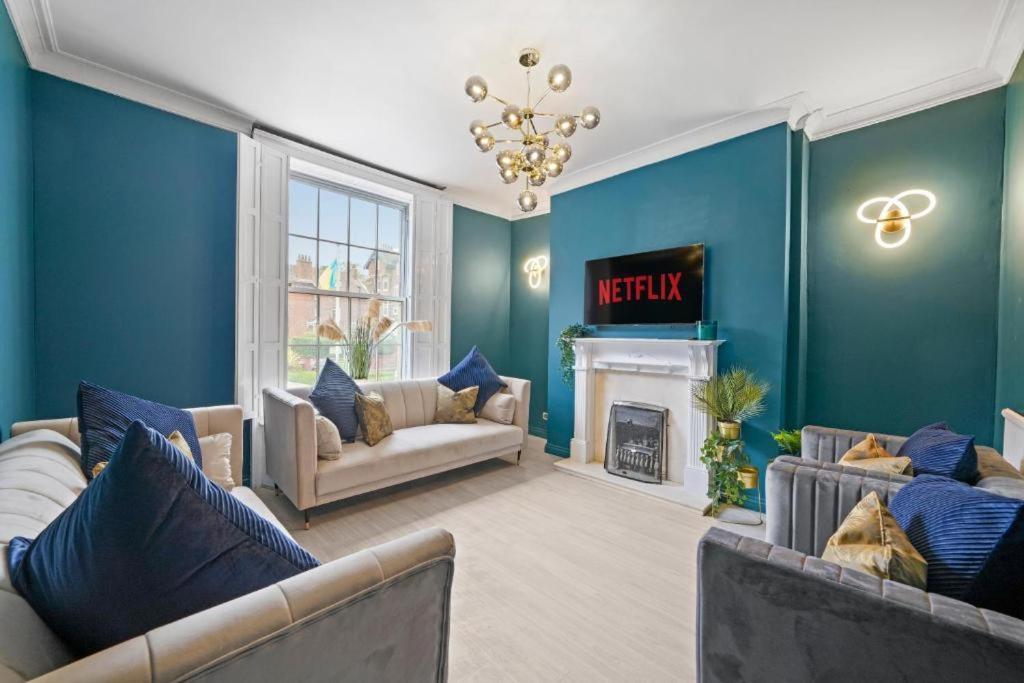 Deluxe 5 Bed In Central Whitby - Parking - Hot Tub Extérieur photo